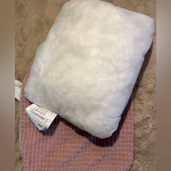 Cat Pillow and Cover - Picture 3 of 6